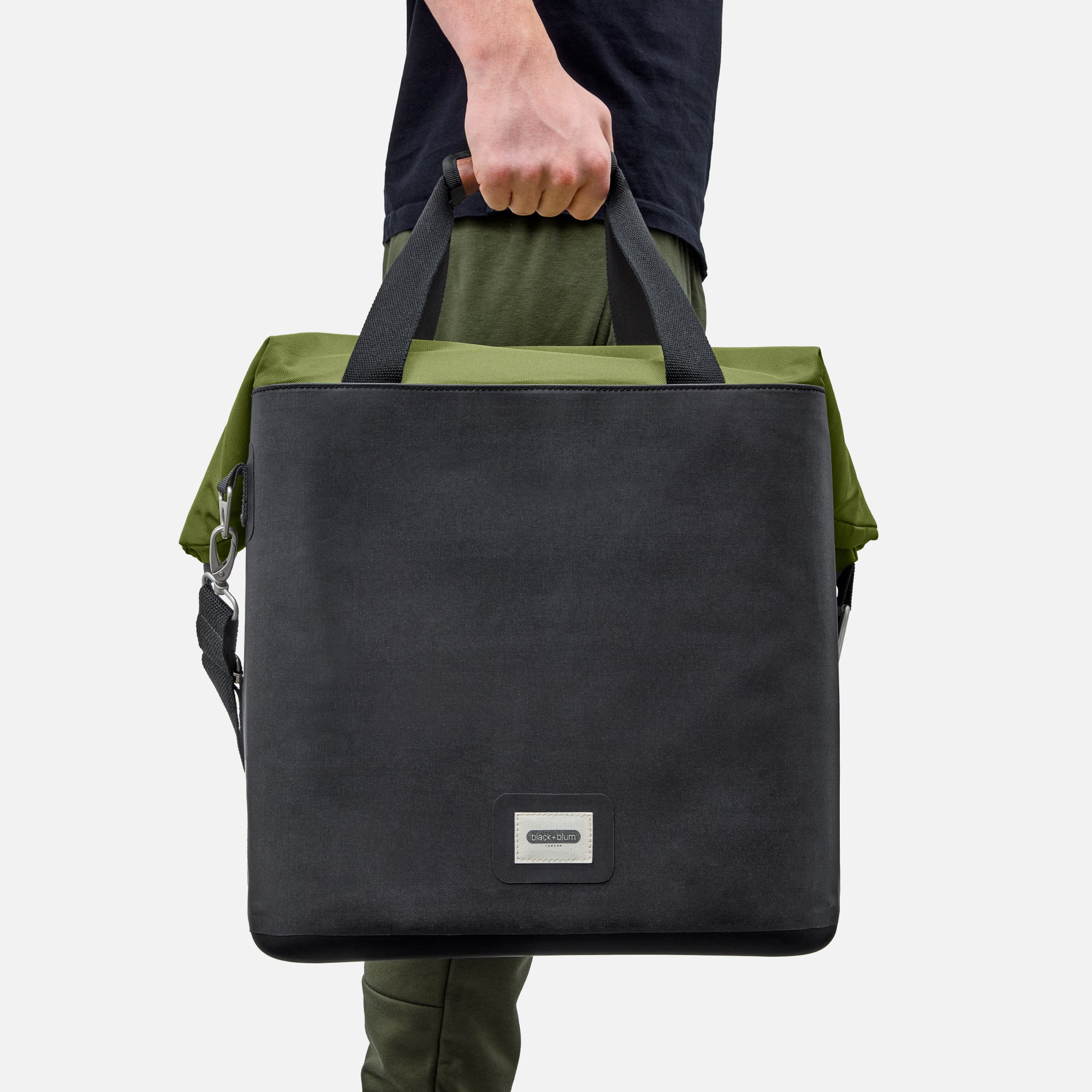 INSULATED COOLER BAG - Image 5
