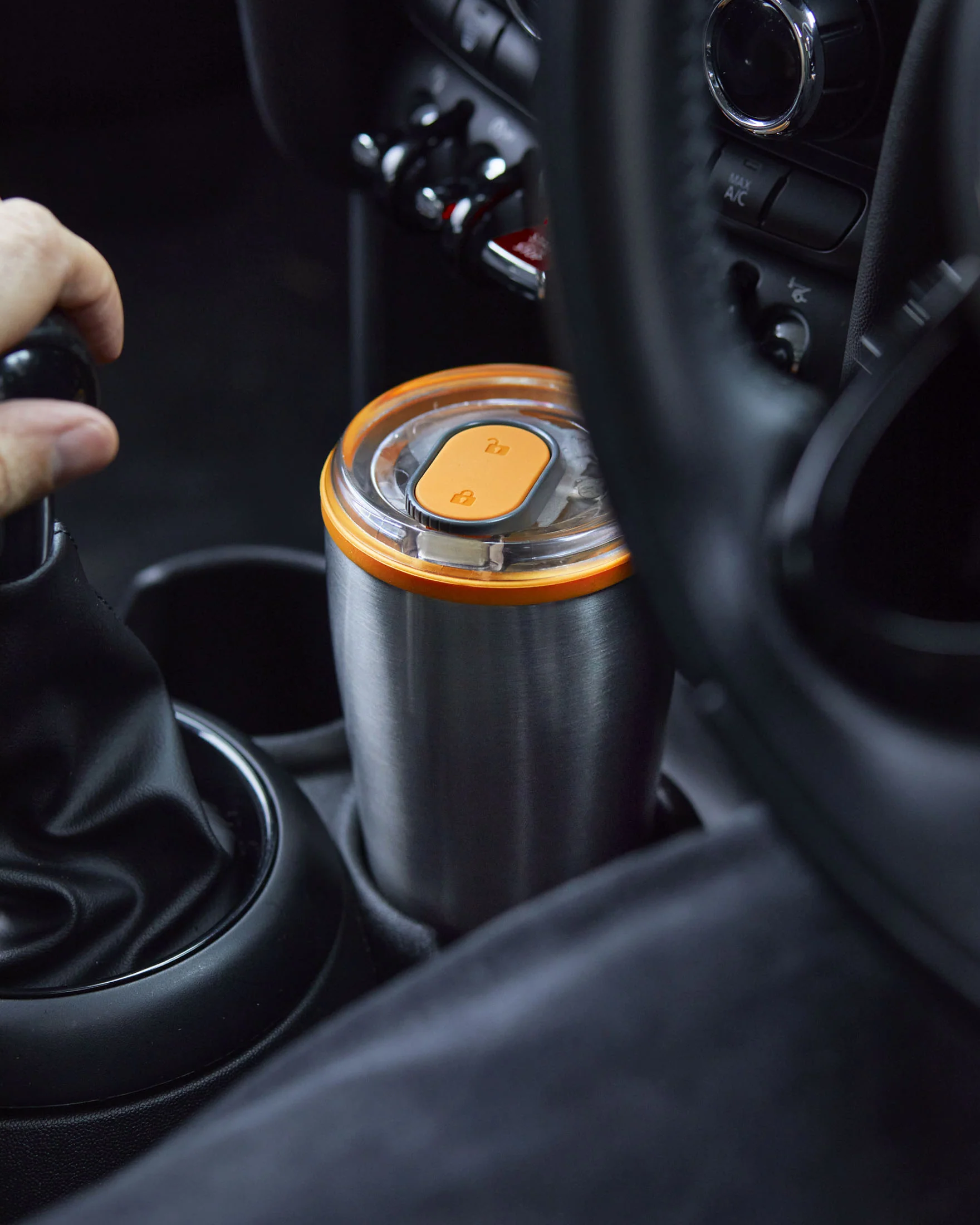 INSULATED TRAVEL TUMBLER - Image 7
